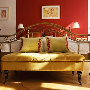 Camera romantica con letto king size